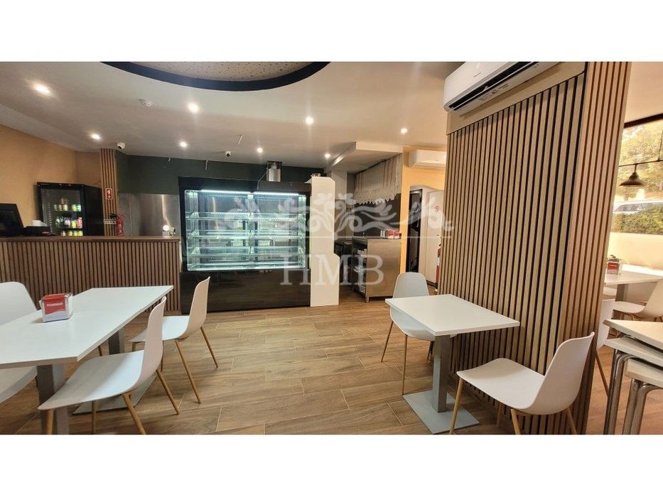 Café/Pastelaria Totalmente Remodelada em Portimão - Imóvel + Equipa...