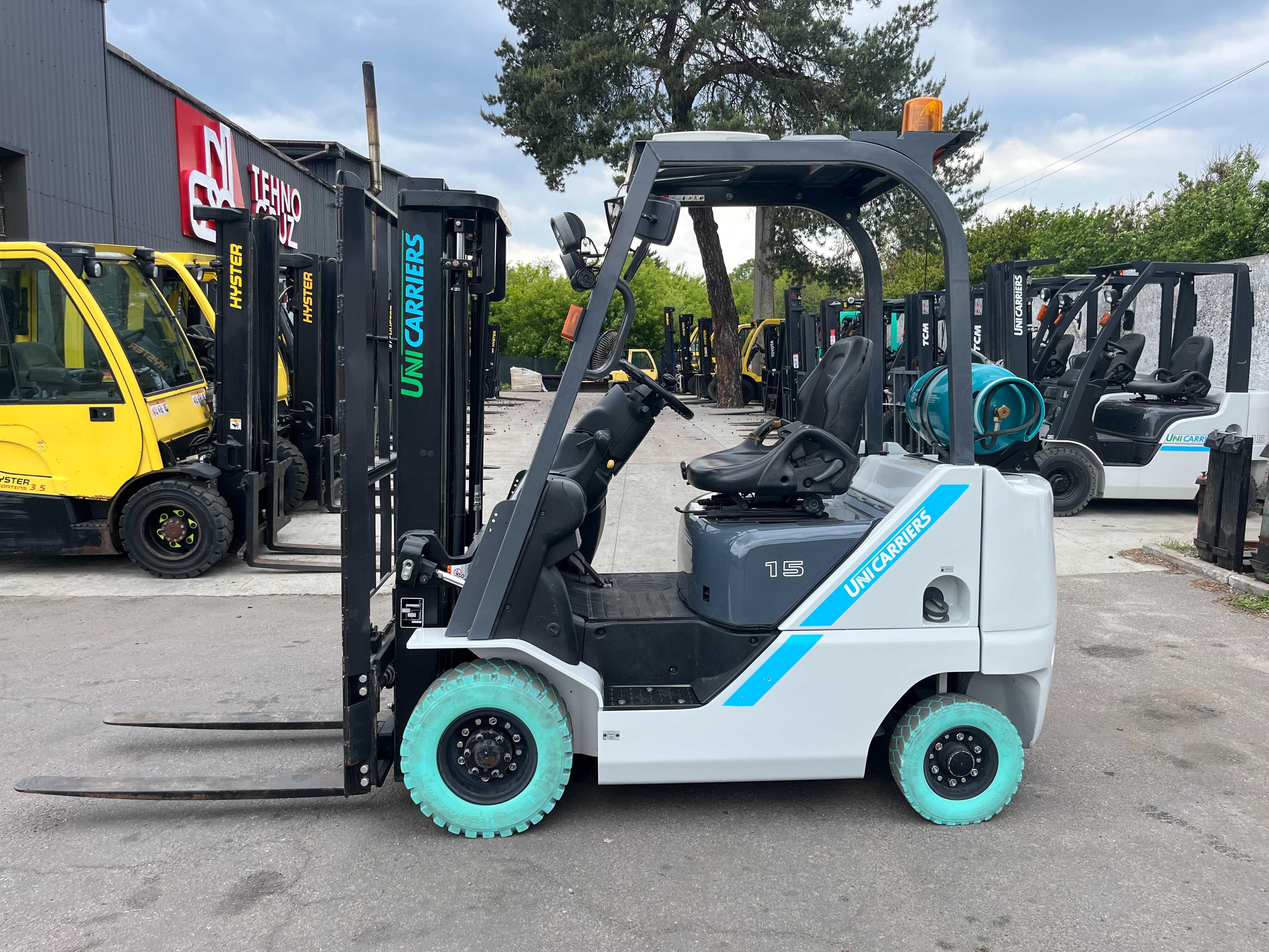 Навантажувач вилковий UNICARRIERS Nissan TCM FG15