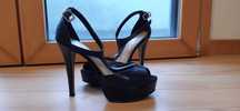 Sapato/Sandália de salto alto preto