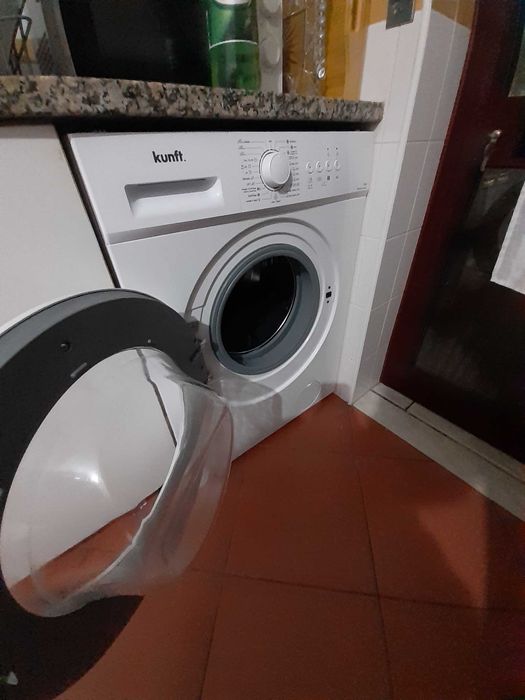 Maquina de lavar roupa