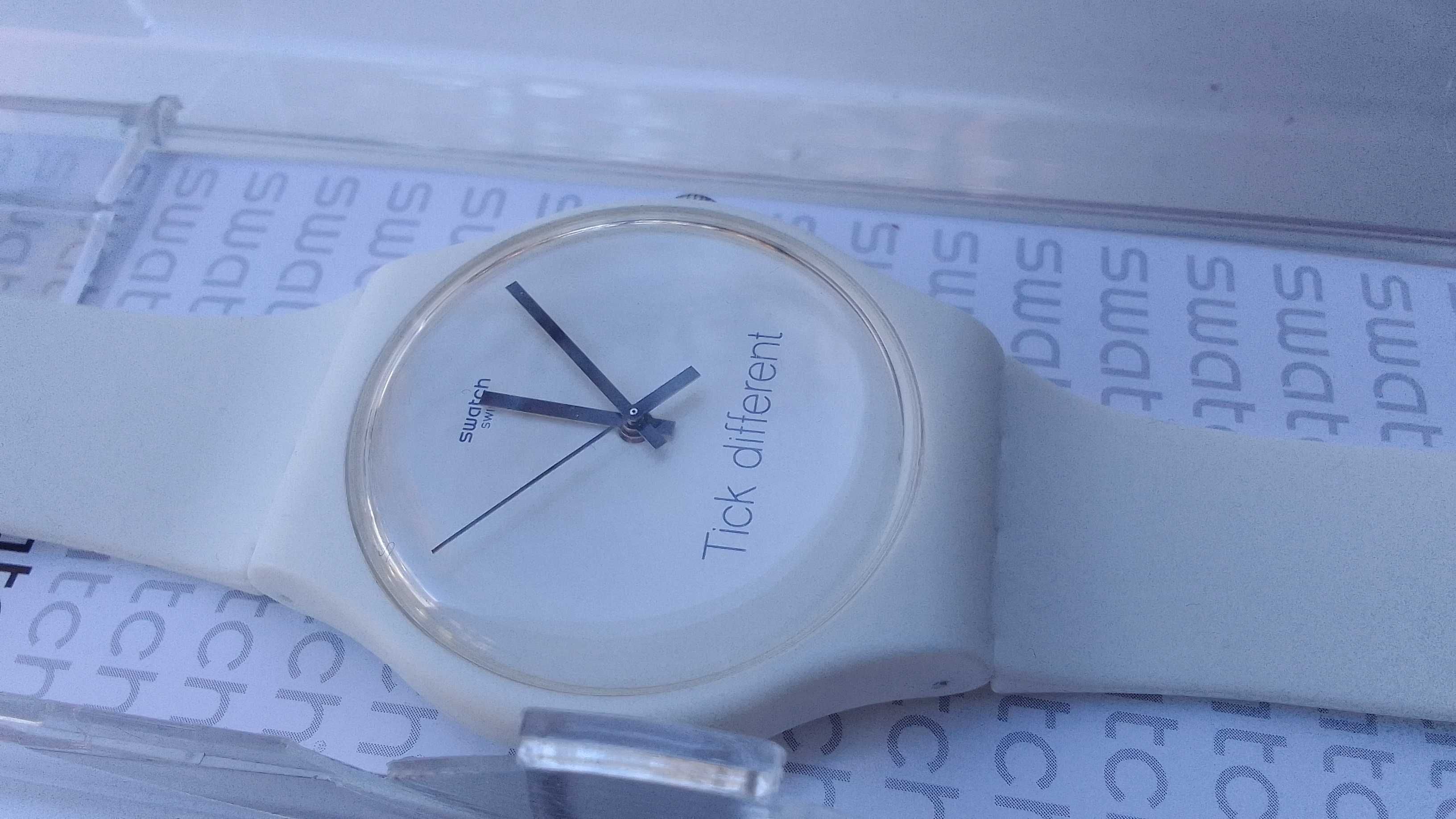 Швейцарський годинник SWATCH