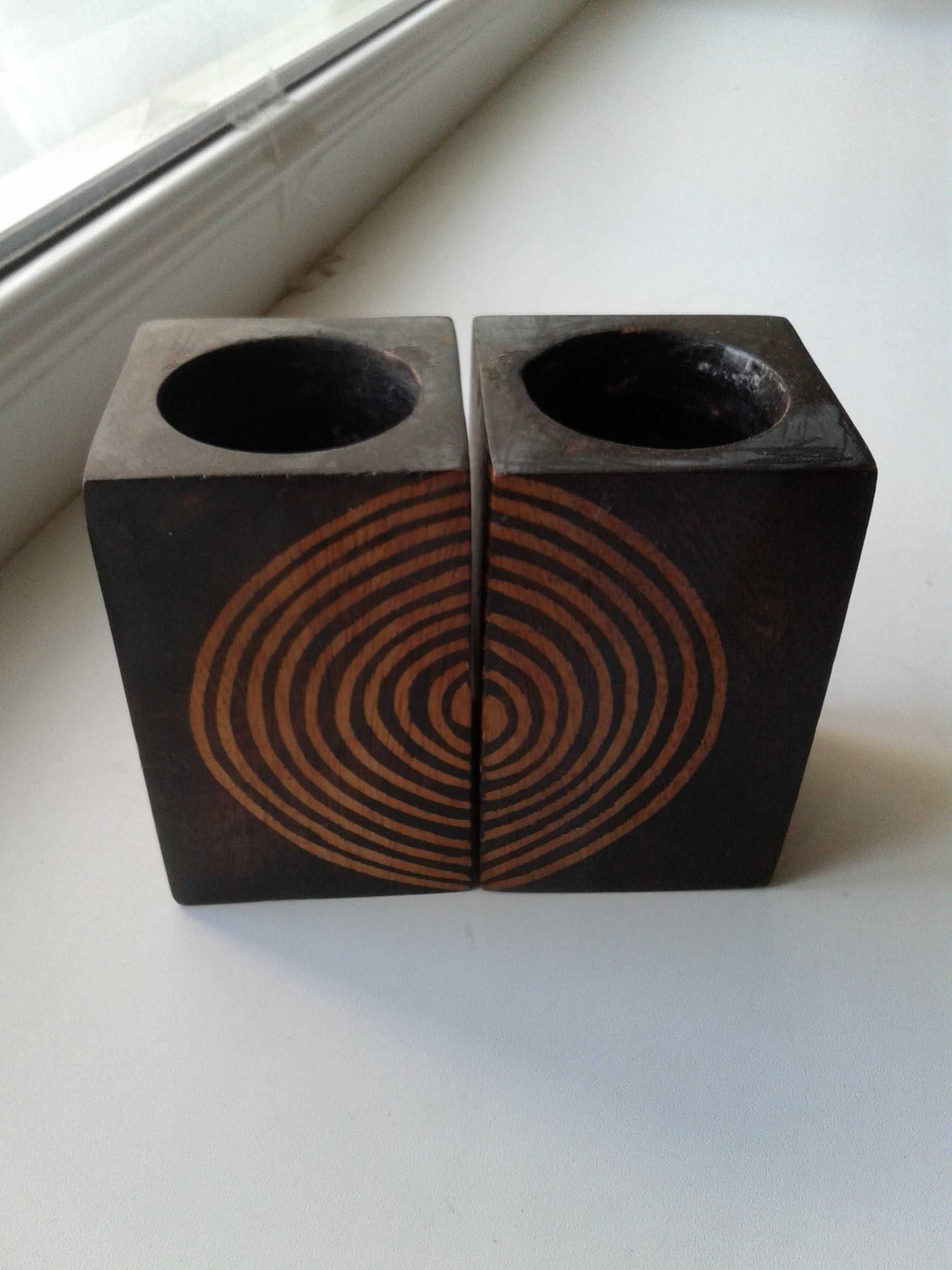 Комплект деревянных подсвечников для чайных свечек