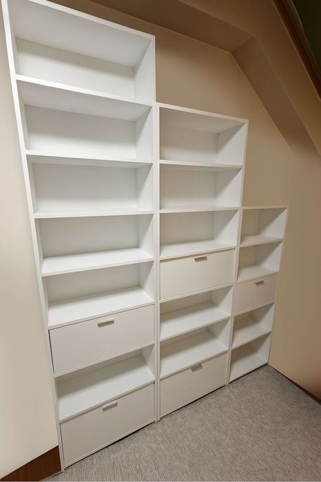 4 regały, bardzo porządne/dostawa