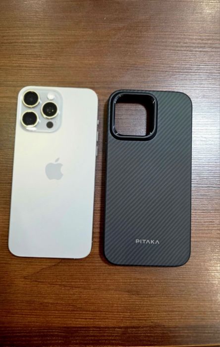 Продаю айфон 15 про макс