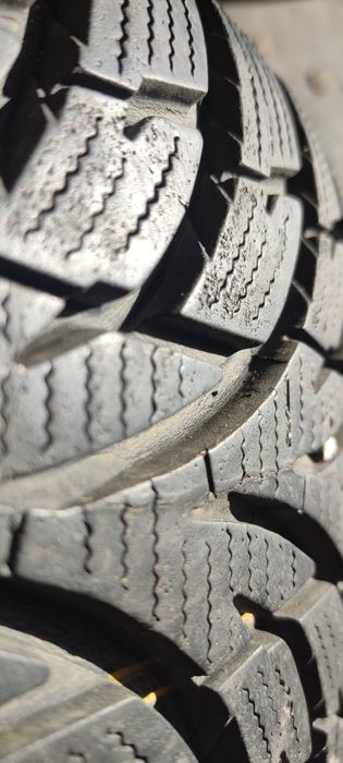 2 szt opon Nokian WR D3 195 60r15 88T