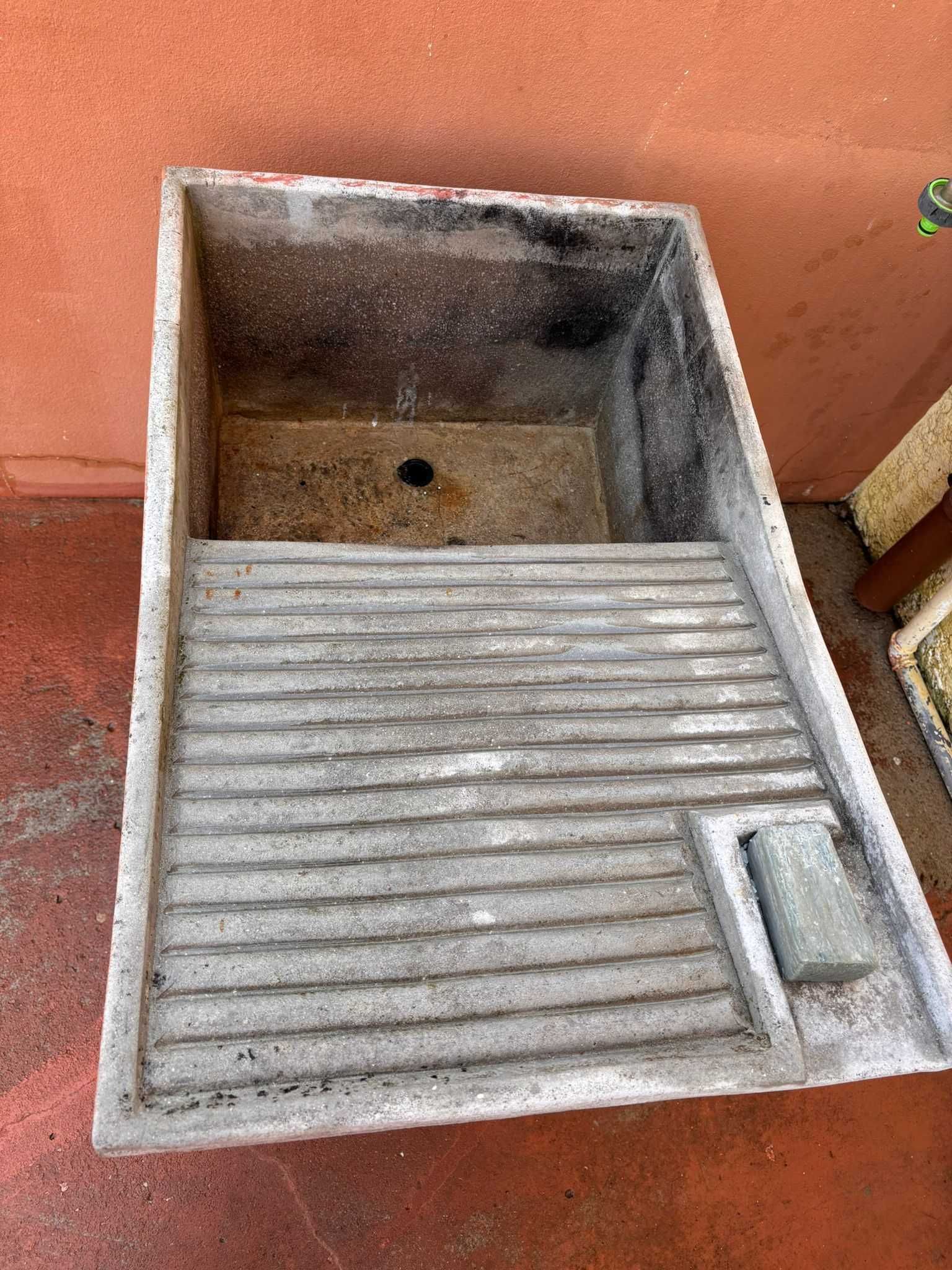 Tanque de cimento
