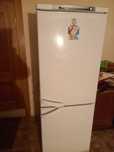 Продам холодильник Indesit