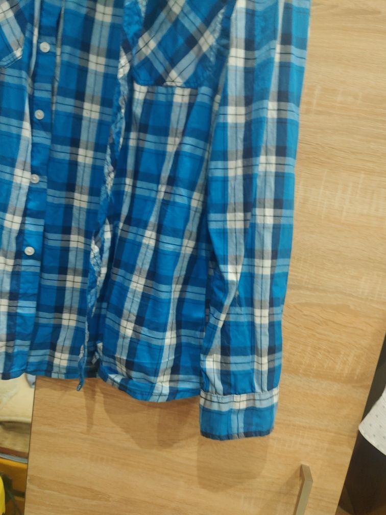 Ladna koszula w kratke. XL.dugi renkaw.firma. Inextenso