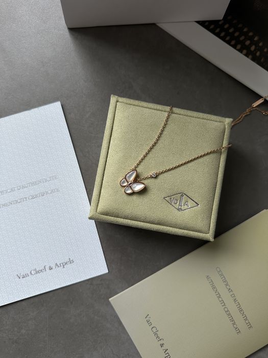 Підвіска метелик Van Cleef & Arpels Pendant Two Butterfly