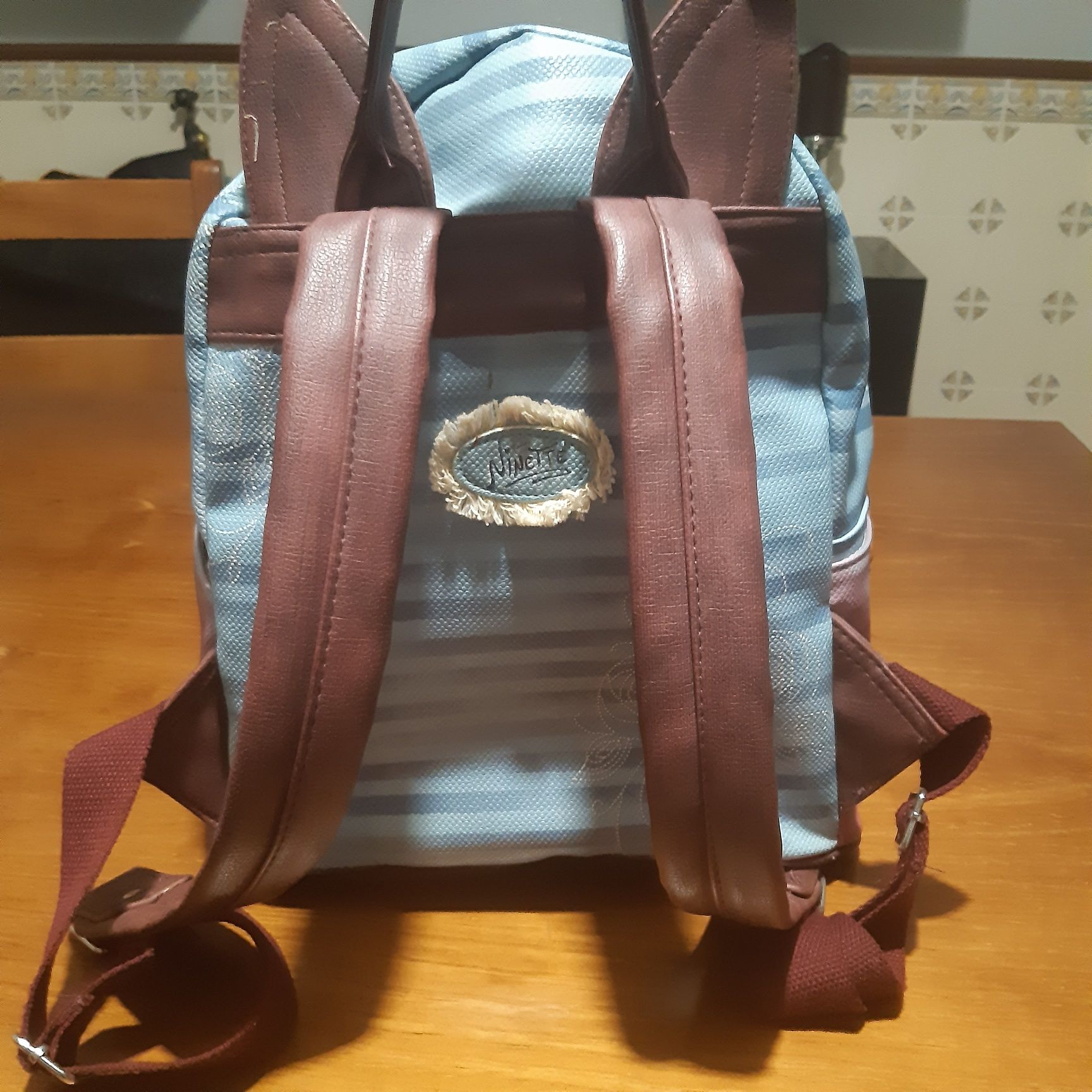 Mochila da marca Ninette