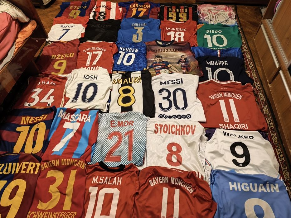 РозпродажКолекція футболок всі розміри  від