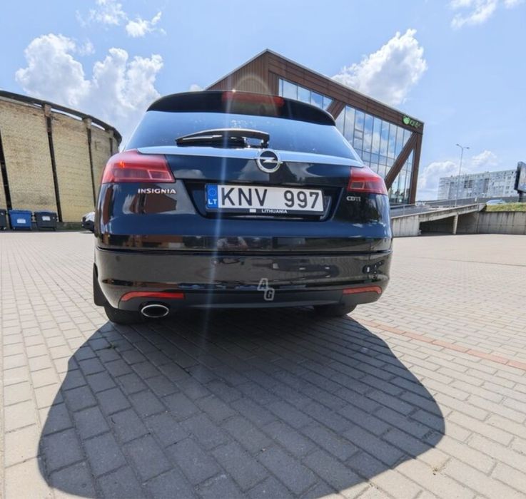 Opel Insignia продам