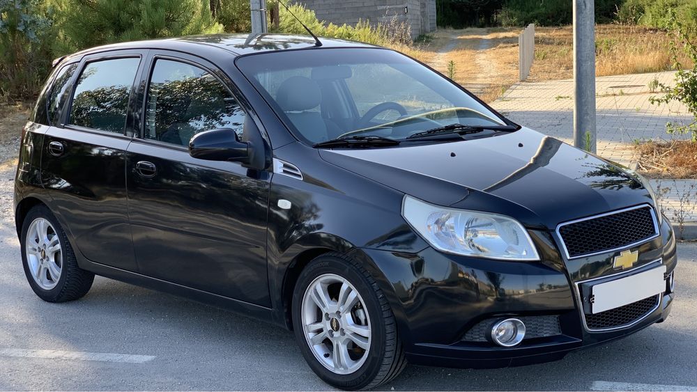 Chevrolet Aveo 1.4 cc 100 cv// AC// Sens Est Trás.// motor corrente
