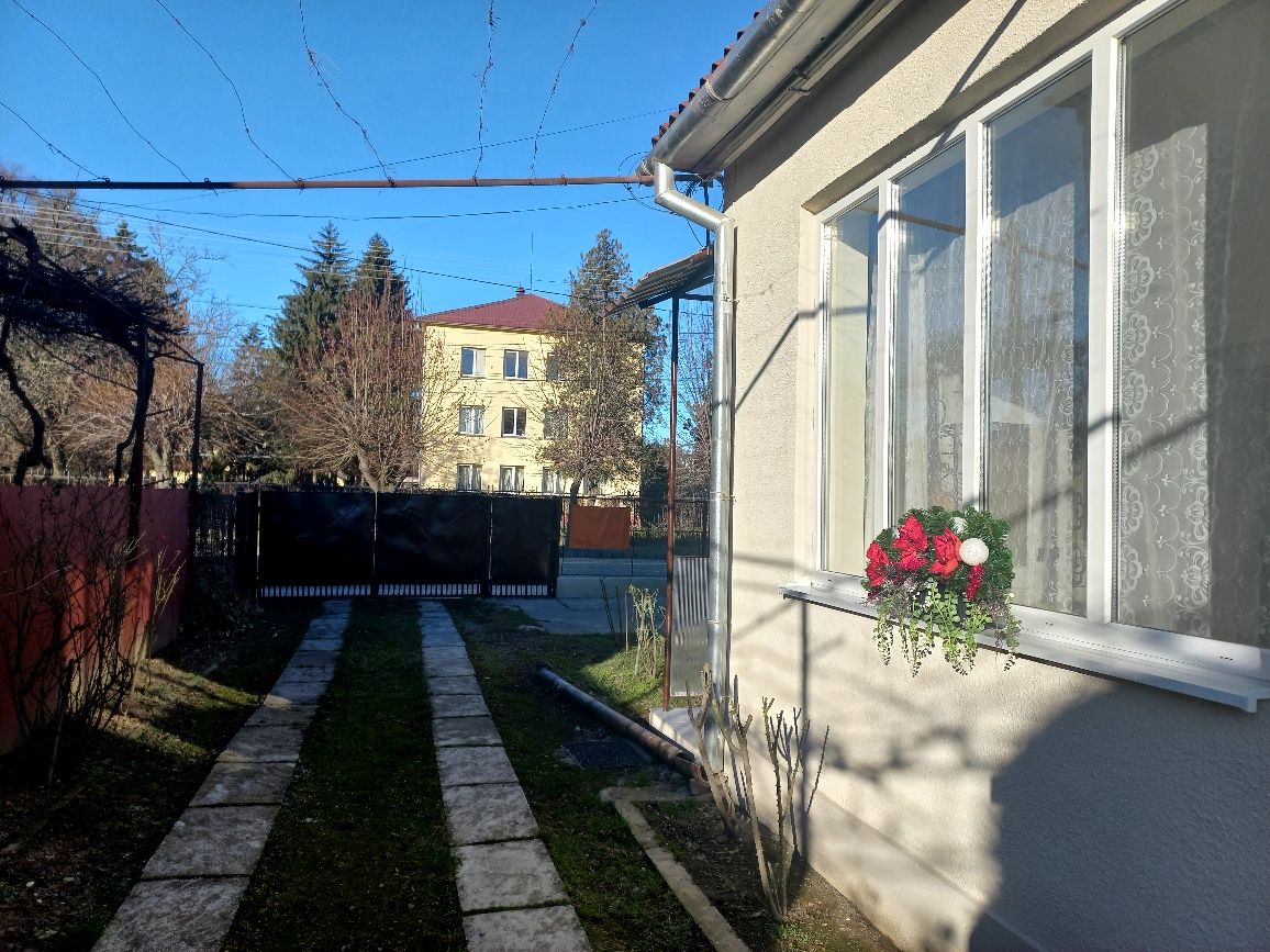 Вул. Загорська,, 7 сот, рн ліцею ( під бізнес чи житло), при центр дор