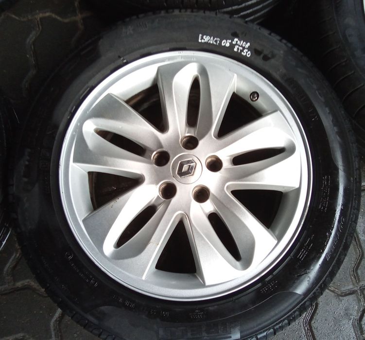 JANTES RENAULT R17 COM PNEUS 225/55 FURAÇÃO 5X108