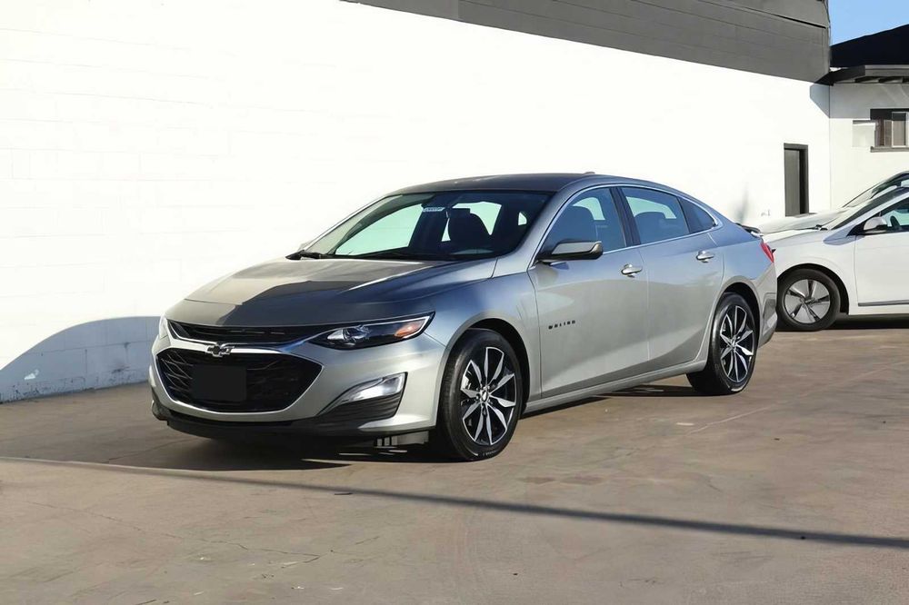 Chevrolet Malibu      2025