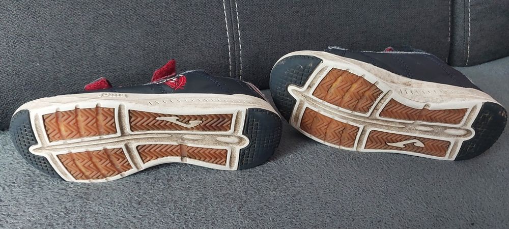 Granatowe adidasy 32