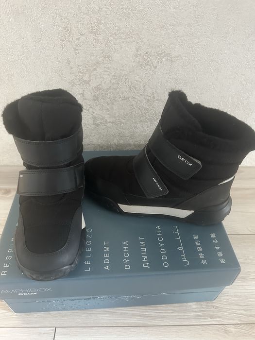 Дитячі зимові черевики Geox