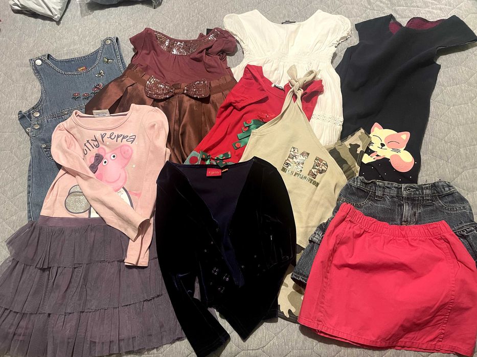 Zestaw sukienek rozmiar 104