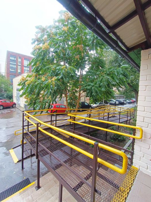 Продається квартира. М ДЕМІЇВСЬКА