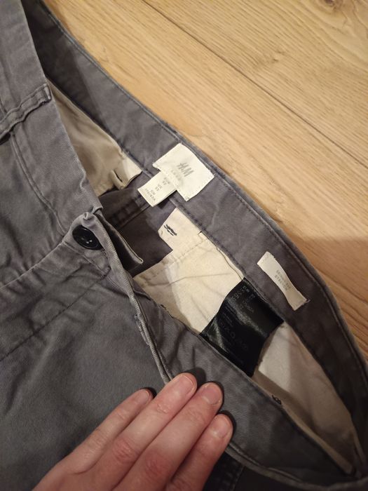 Chinosy spodnie męskie 32 H&M