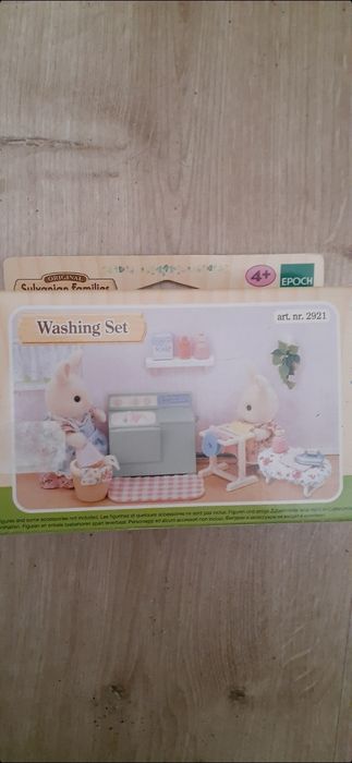 Sylvanian Families.Кровать.Набор стирка-глажка,коляска