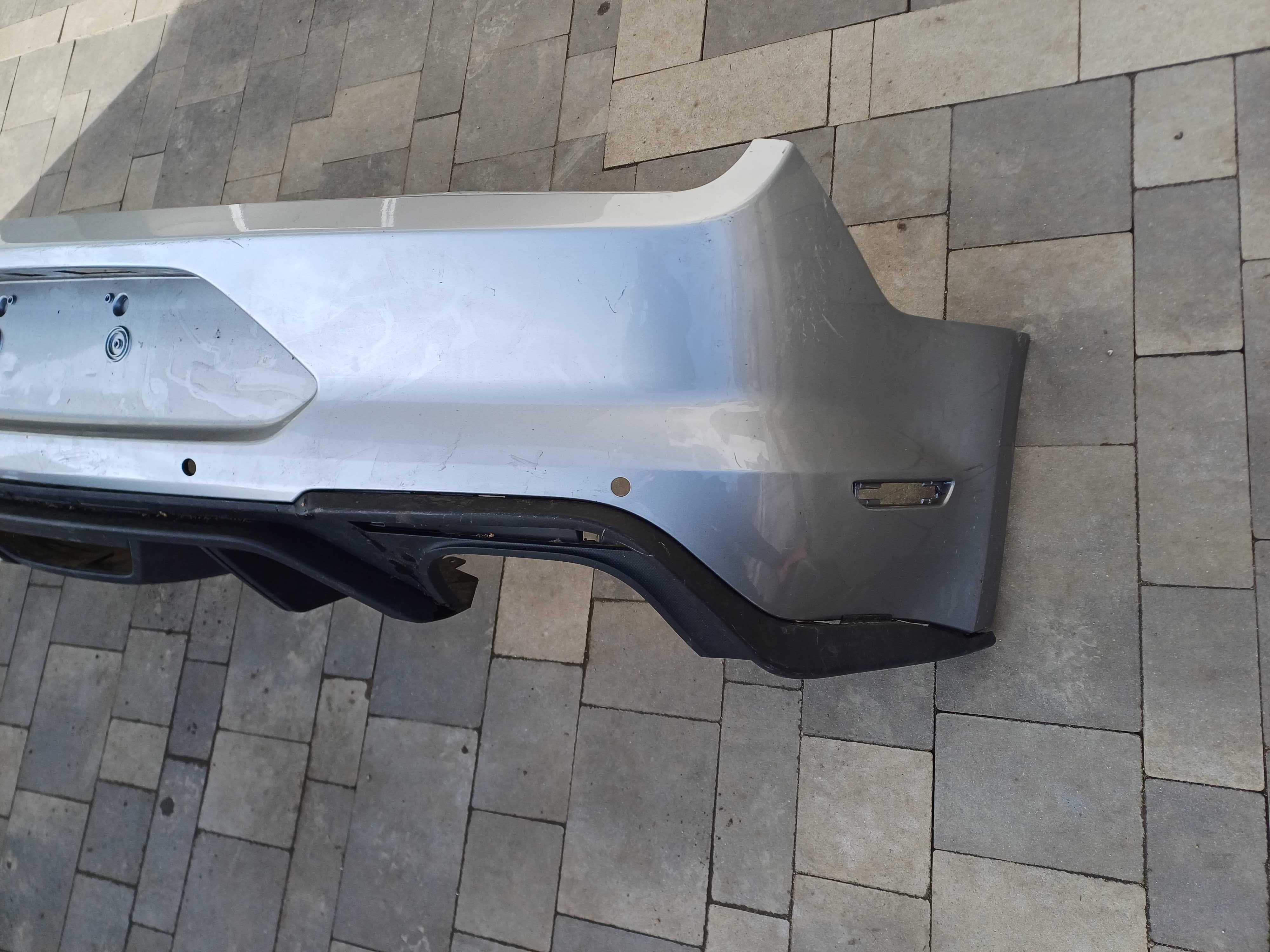 Zderzak tył Ford Mustang VI GT Lift JR3B PDC