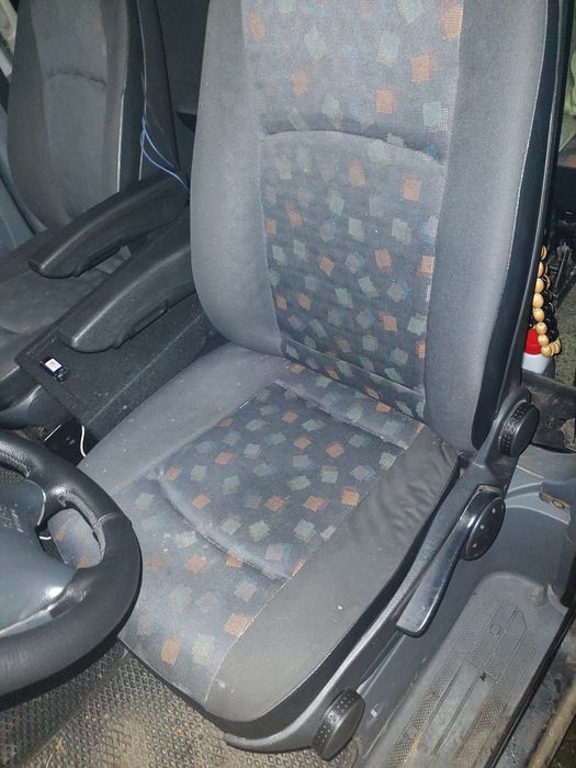 Продам сидіння від від віто 639
