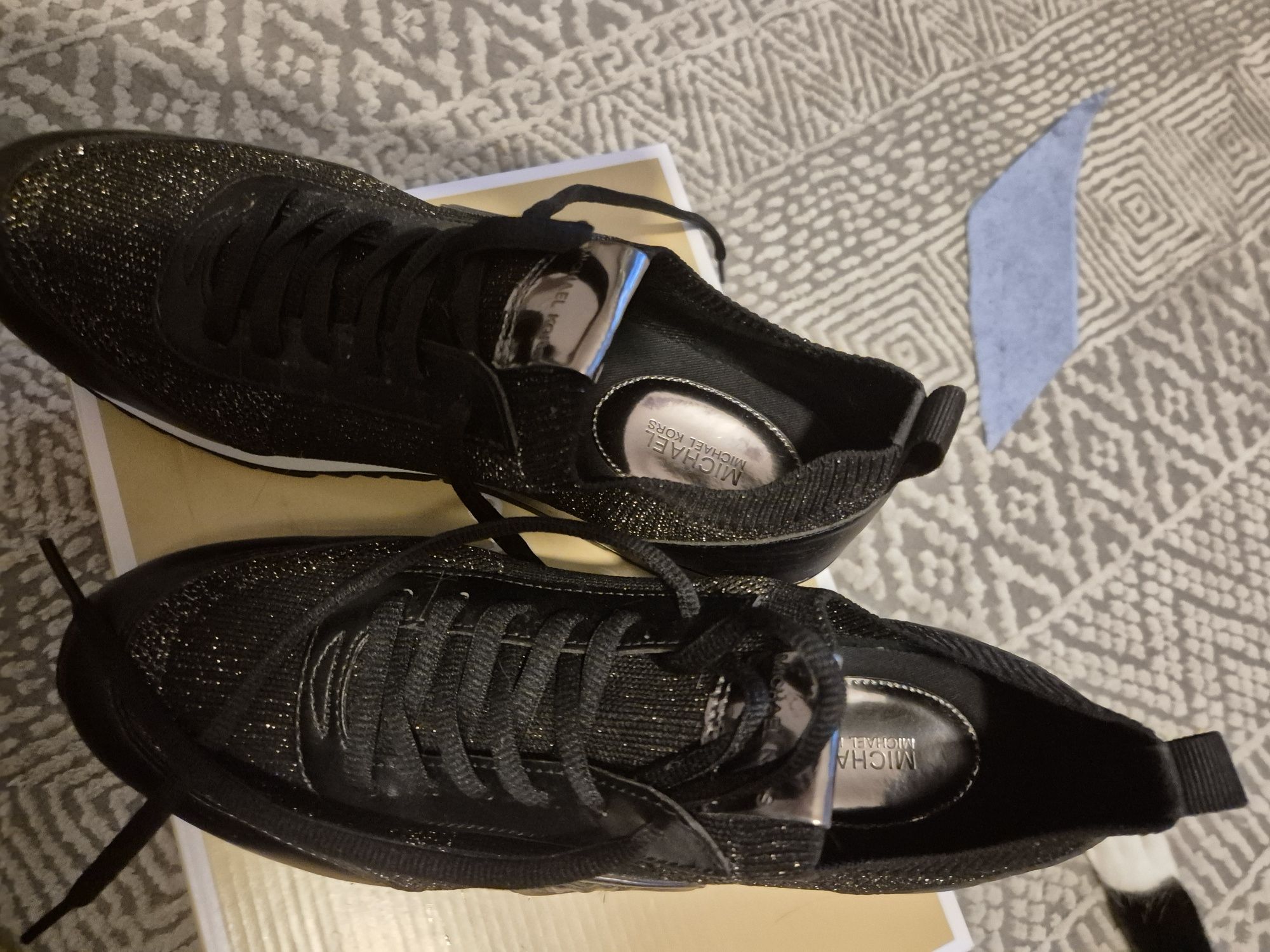 Damskie sneakersy Michael Kors roz 41