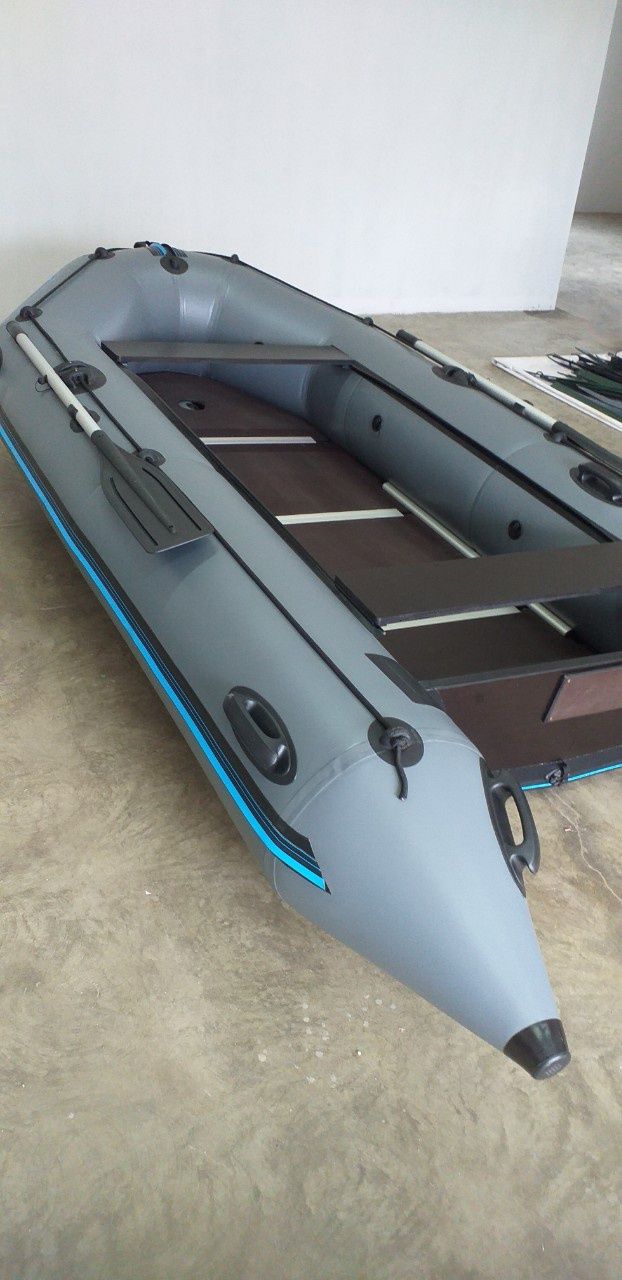 Моторно кільовий човен модель АТК-330 НАКЛАДНИЙ ПЛАТІЖ!