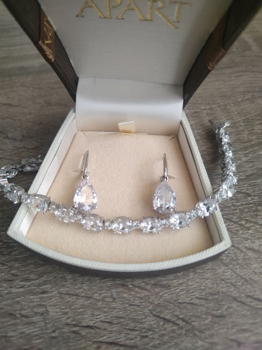 Zestaw srebrnej biżuterii Apart