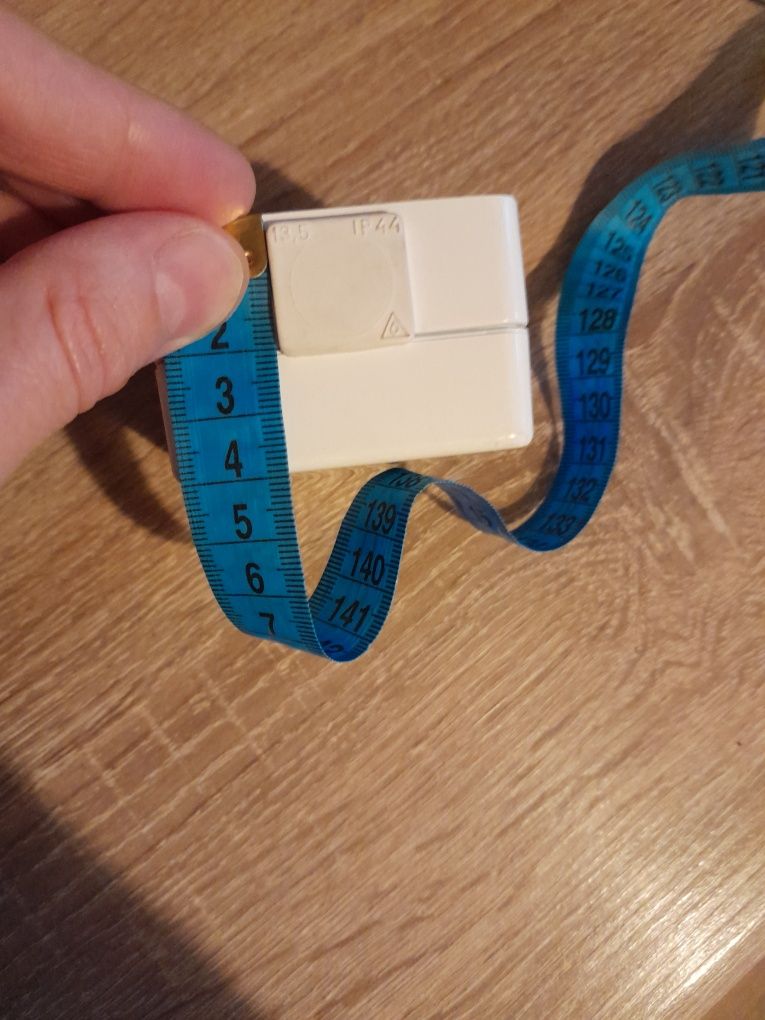 Sprzedam gniazdko elektryczne