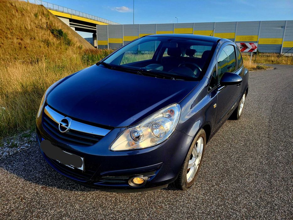 OPEL CORSA 1.2 klimtronic alu skóra piano tempomat SUPER STAN