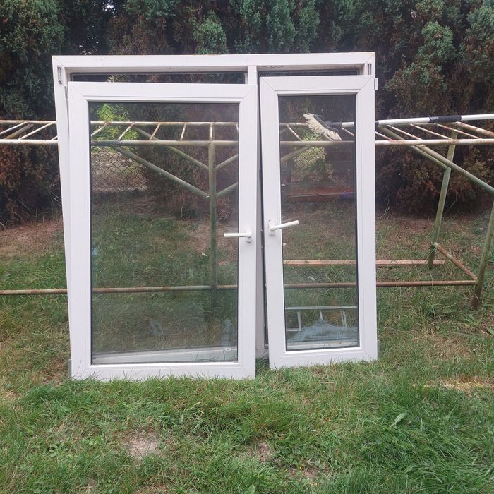 sprzedam okna z demontażu  wym.146,5 -143,5 bardzo  dobrym stanie.