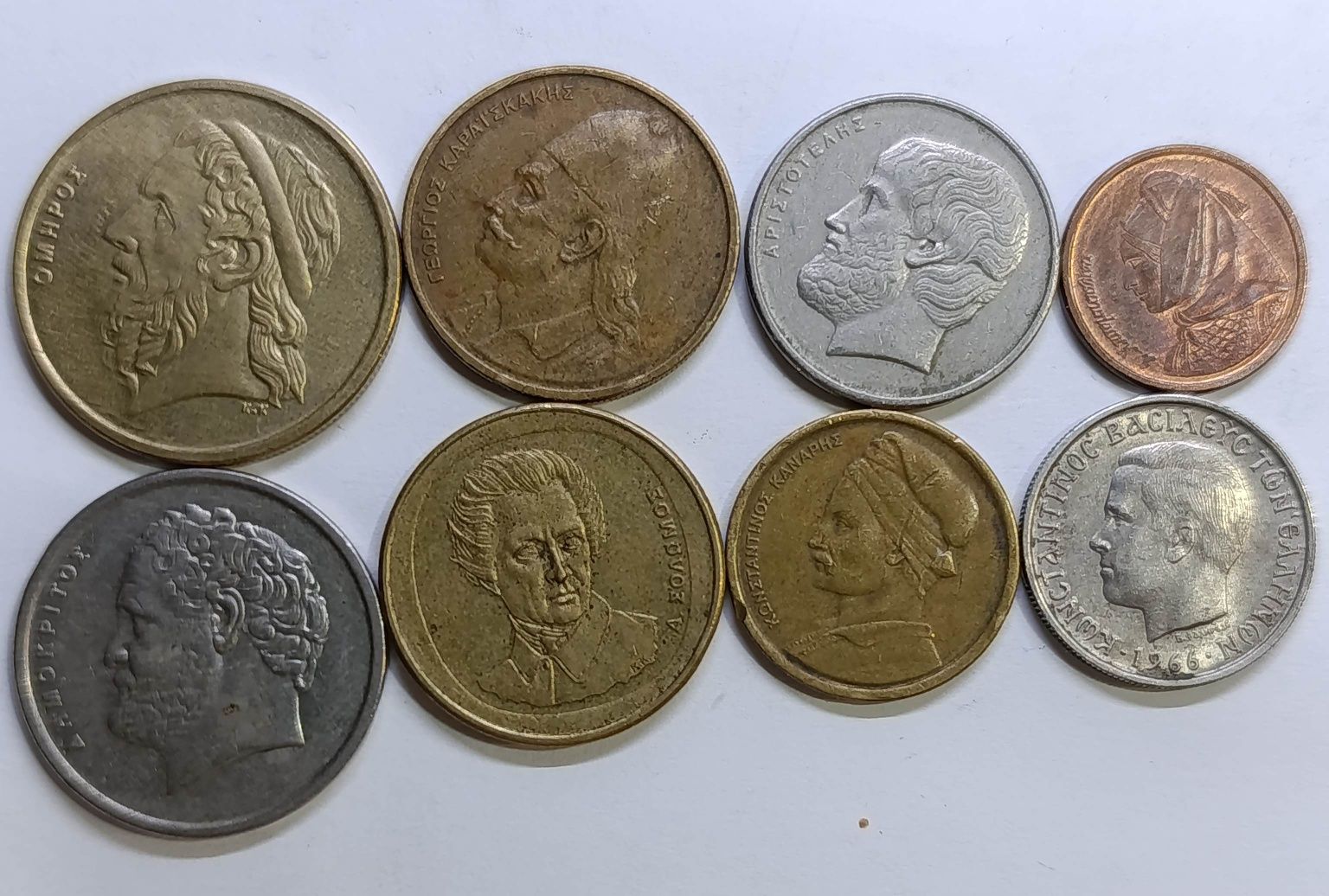 Монети Греції 1, 5, 10, 20 драхм