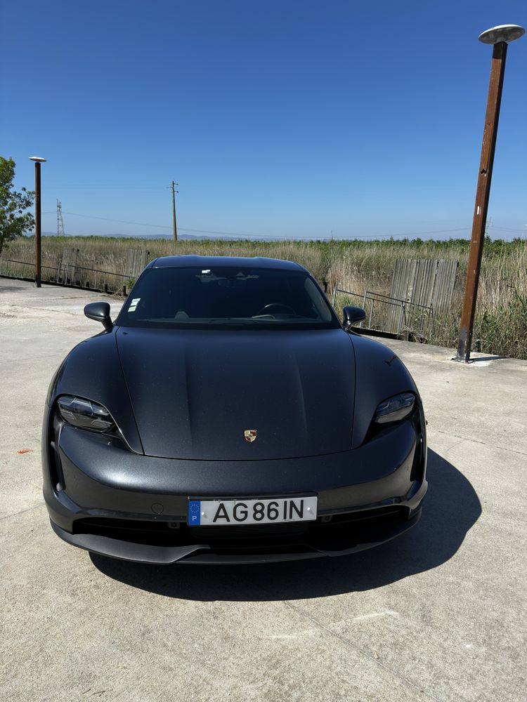 Porsche Taycan 4S