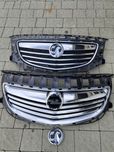 Решітка радіатора гриль Opel Insignia A   2009-2015