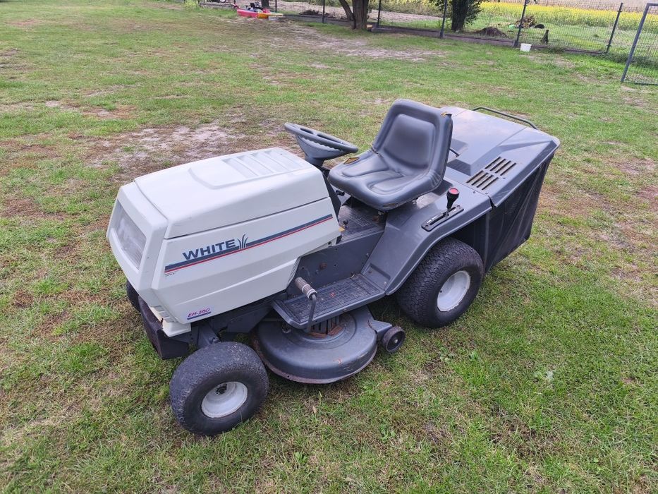 Traktorek kosiarka MTD silnik V2 18 koni z koszem