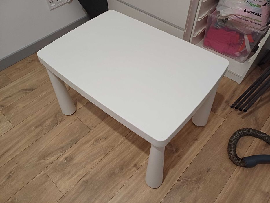 Ikea 2 krzesełka + stolik