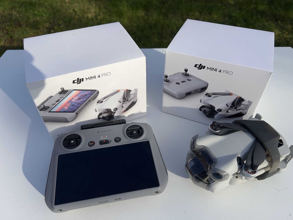 Dron DJI Mini 4 Pro (RC 2)
