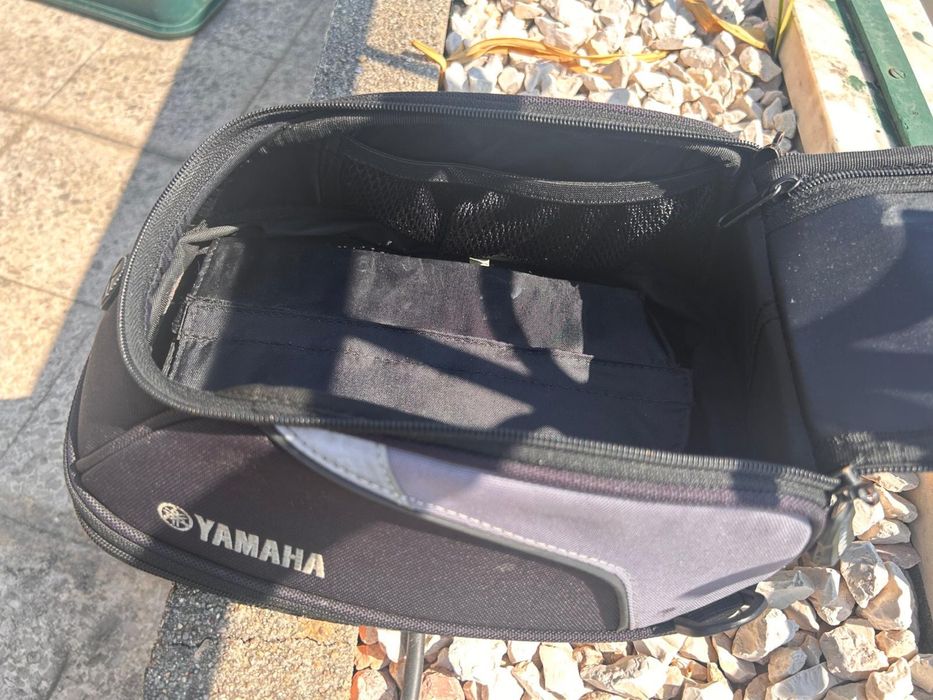 Bolsa de deposito de encaixe original yamaha mt07