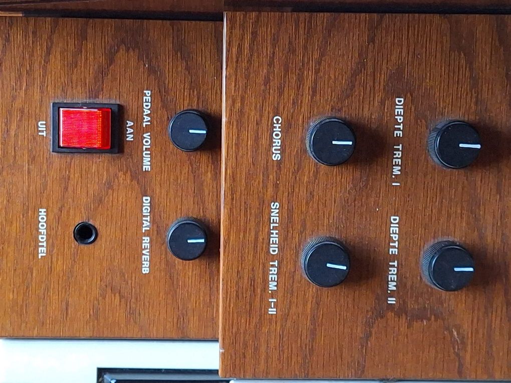 Organy Viscount Domus 1027  DLX