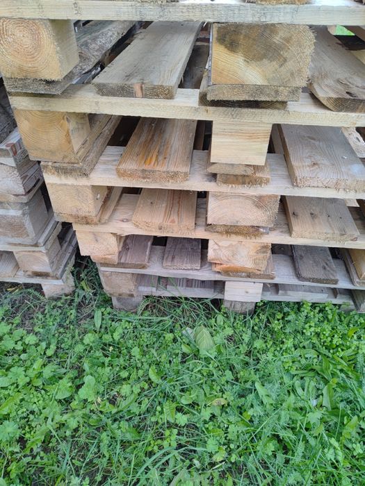 Palety drewniane