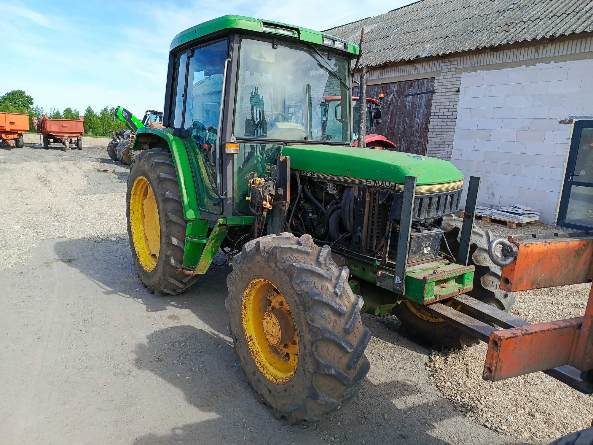 Do sprzedania John Deere 6100