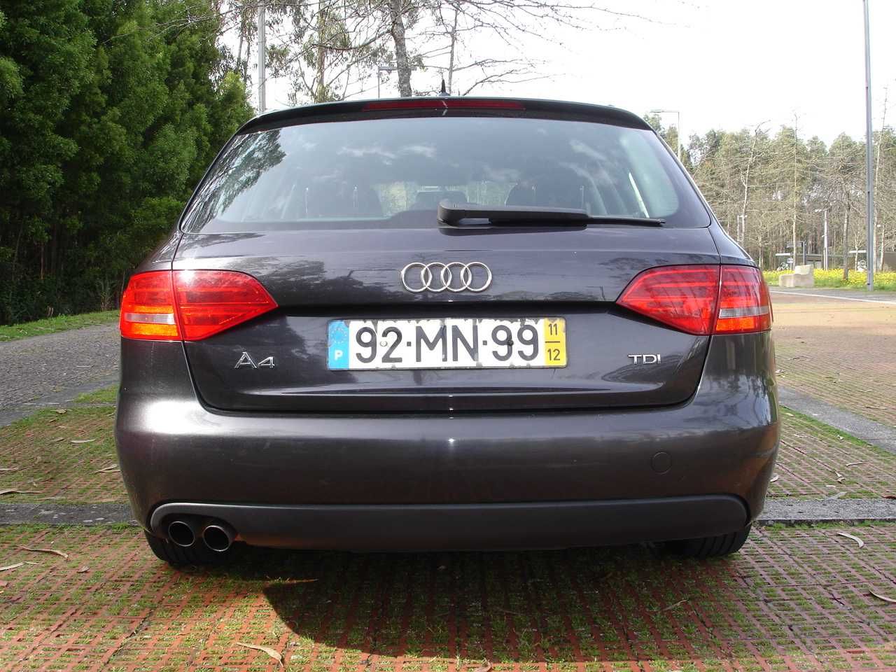 Audi A4 Avant 2.0 TDi Nacional