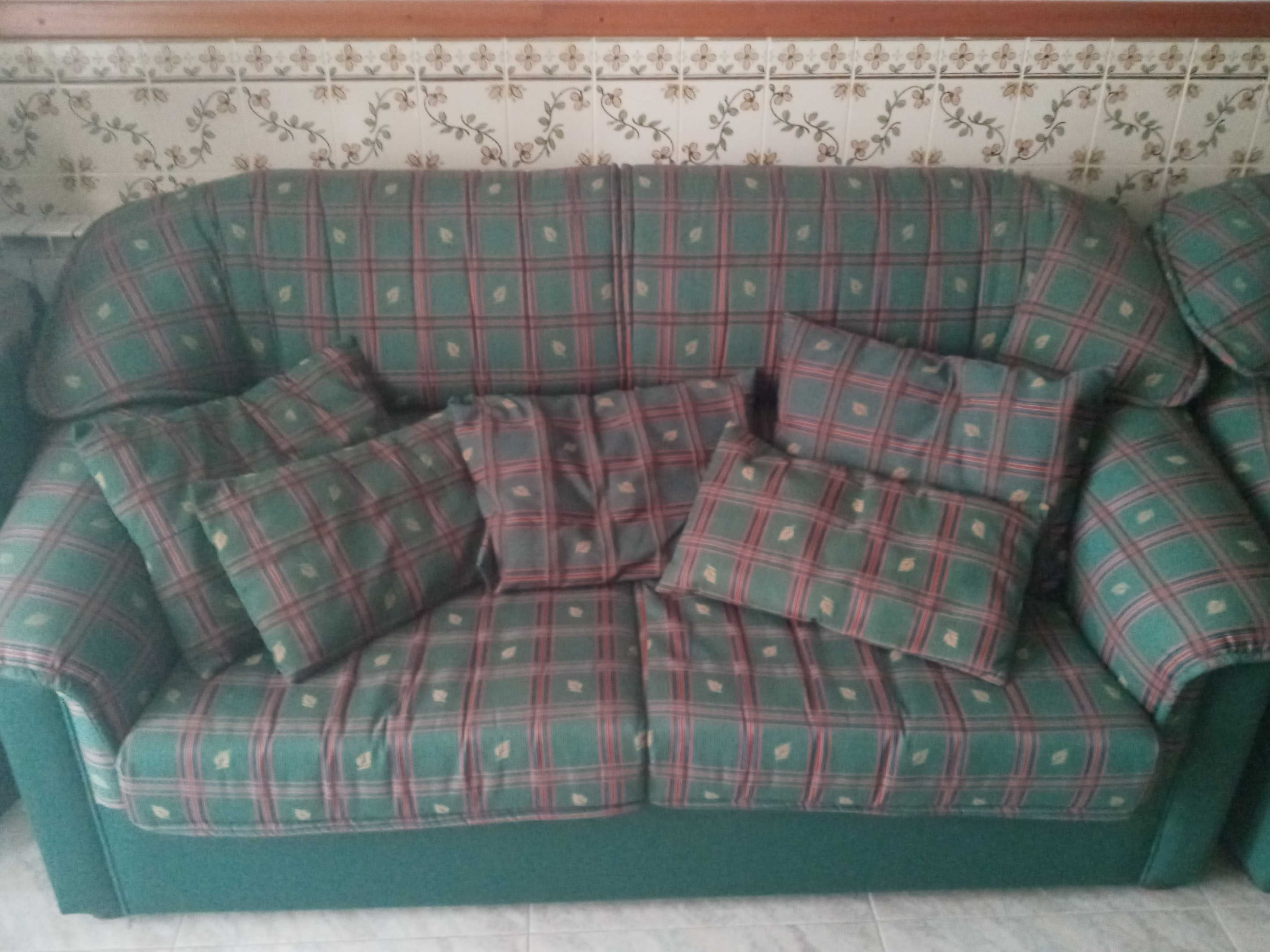 Conjunto 3 sofás