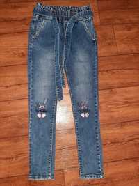 Джинсы (джинси,штаны,штаны) для девочки 7-8-9 лет