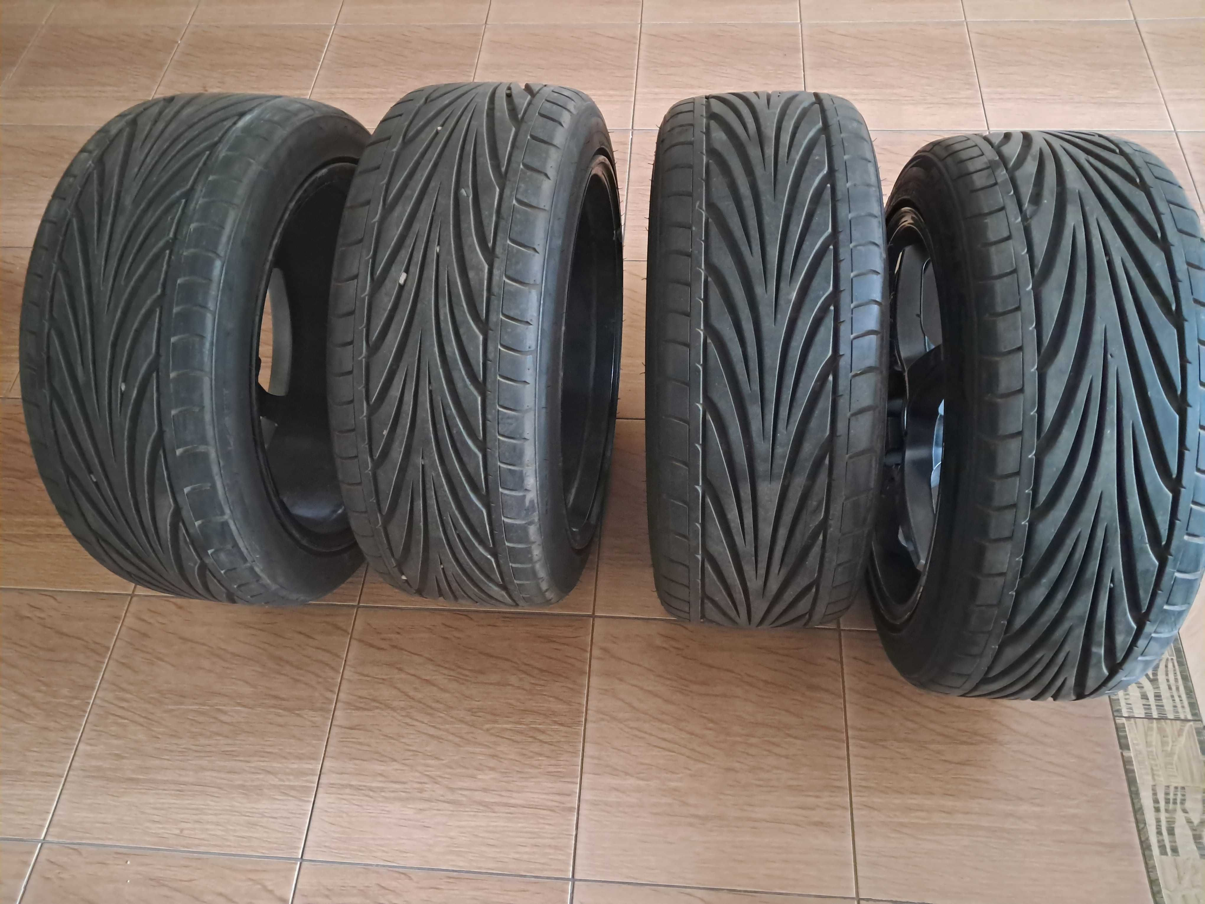 OZ Crono HT 17x8 5x114,3 + opony Toyo