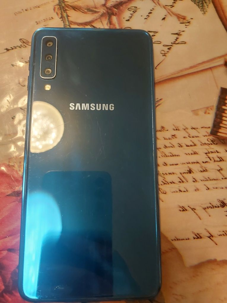 Galaxy A7б/у телефон