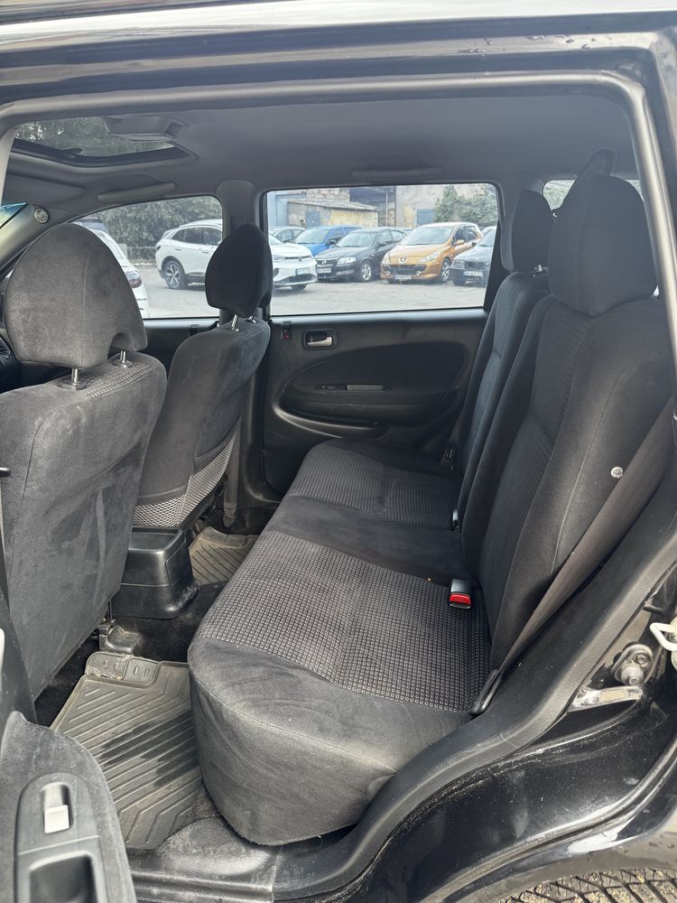 Honda HR-V 2005 год 1.6 Бензин Автомат Кондиционер